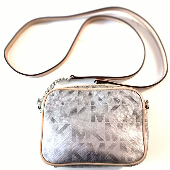 Michael Kors Silver, monogram jet set mini crossbody. Trend, minimalist, regency - Picture 3 of 11